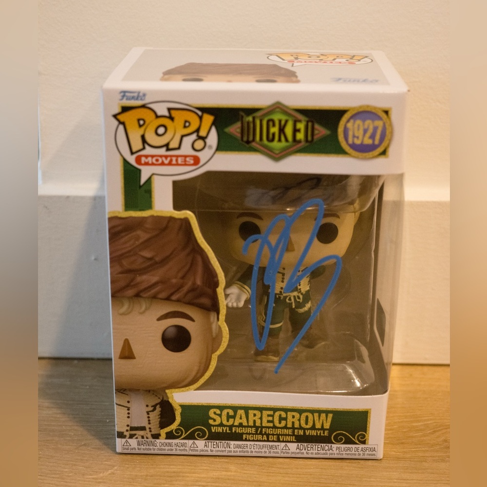 Jonathan Bailey Hand Signed SCARECROW Funko Pop #1927 WICKED FOR GOOD with COA
